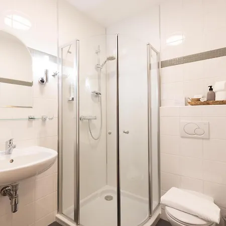 Πανδοχείο Schliefauhof 3*