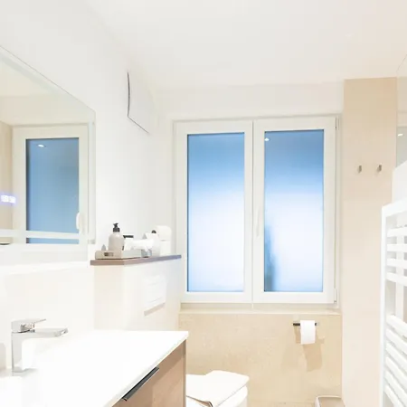Schliefauhof 3*
