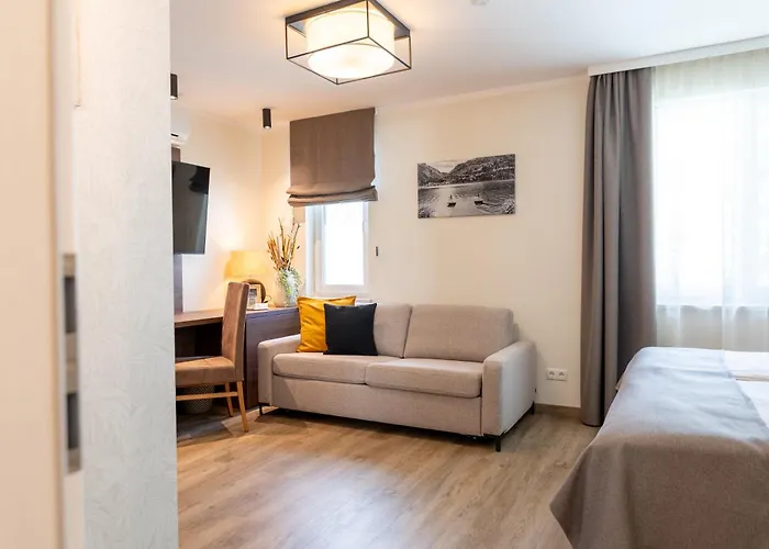 Schliefauhof 3* Randegg